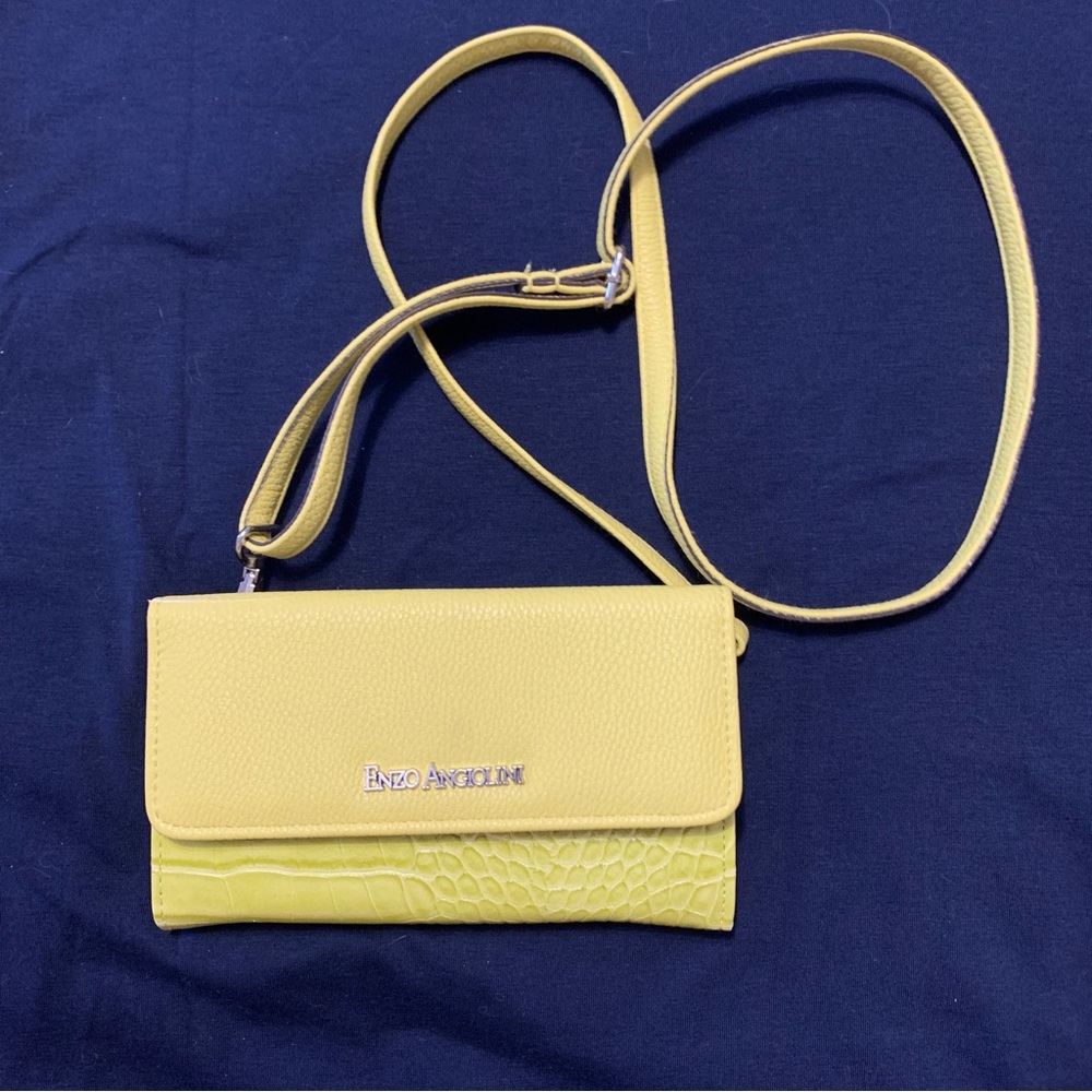 Enzo Angiolini Neon Yellow Green Clutch Crossbody Wallet Bag